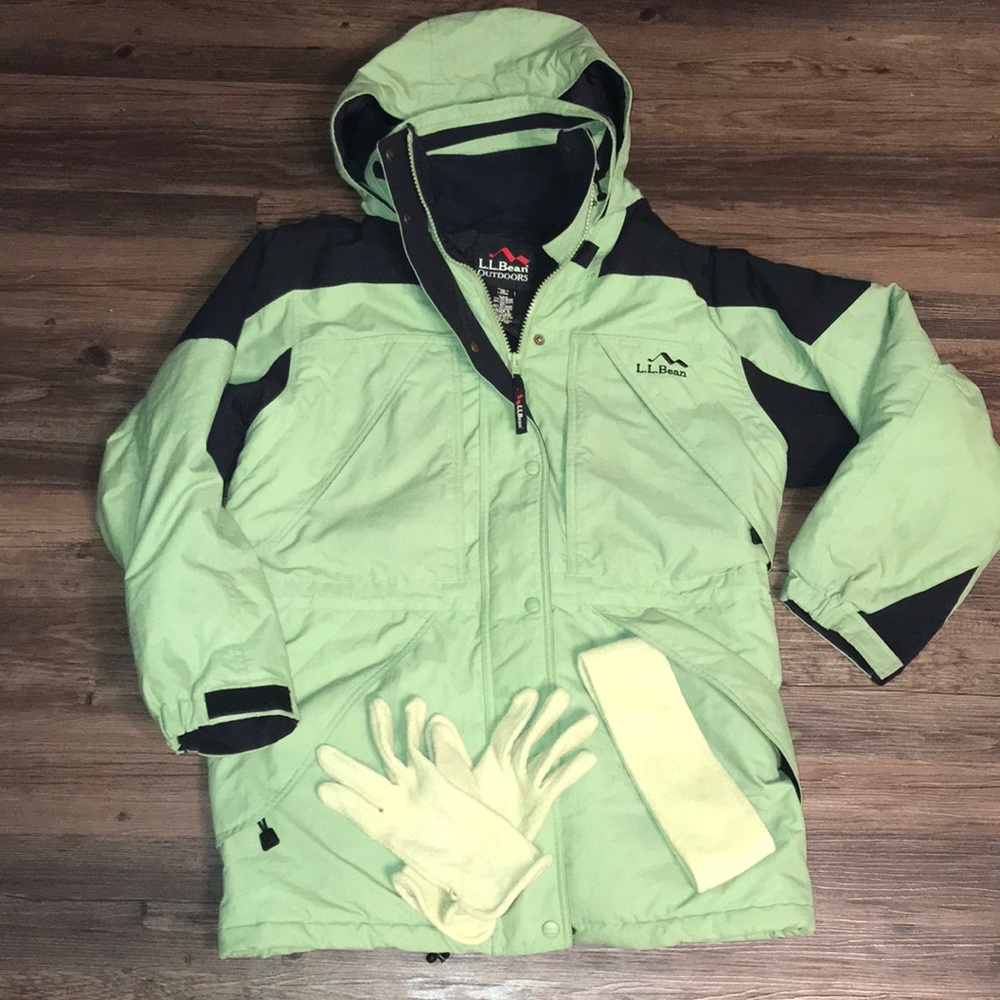 ❄️lime green ski jacket w/ accessories - Picture 1 of 15
